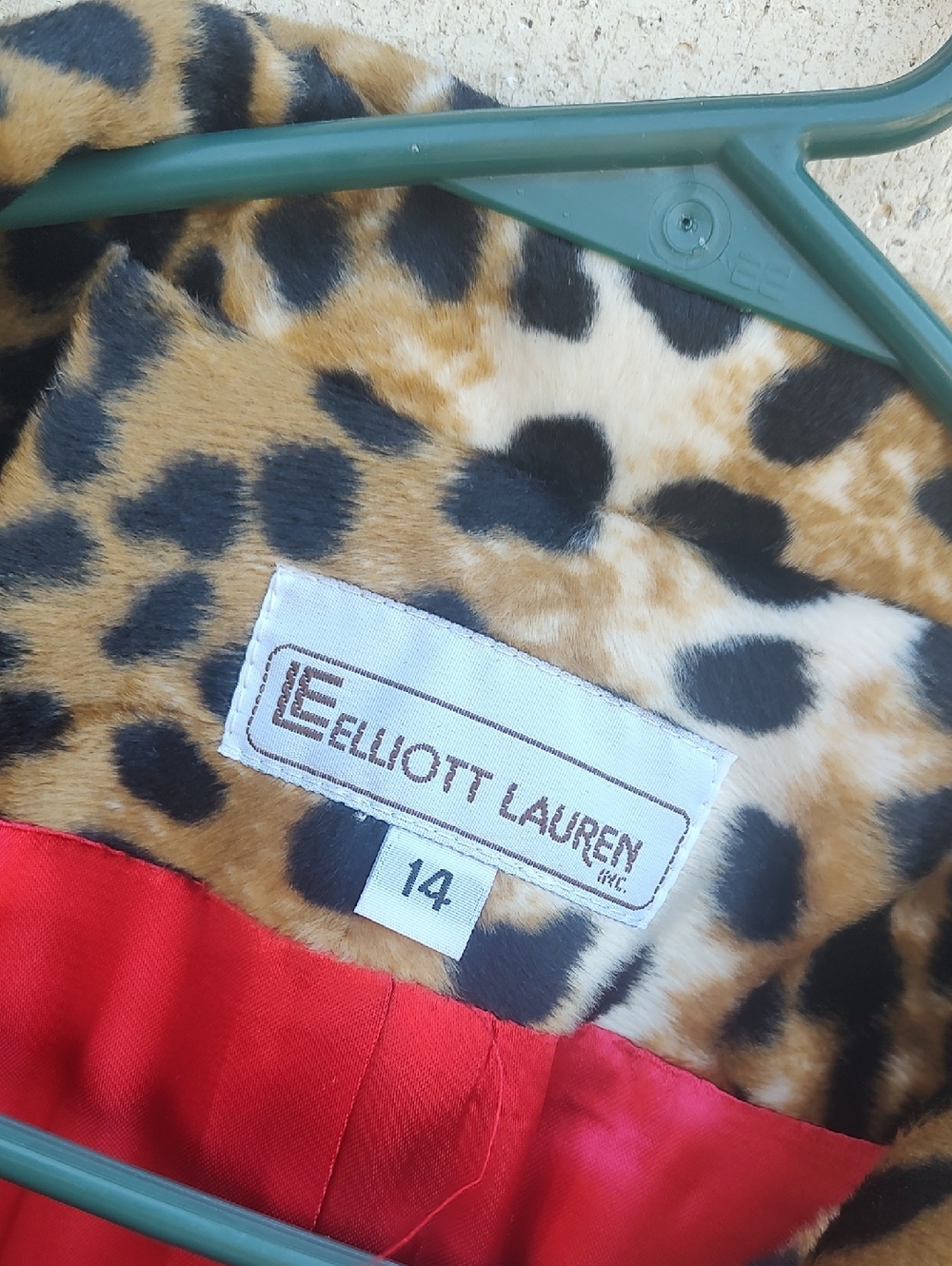 Leopard 🐆🐆 Jacket - Picture 7 of 10